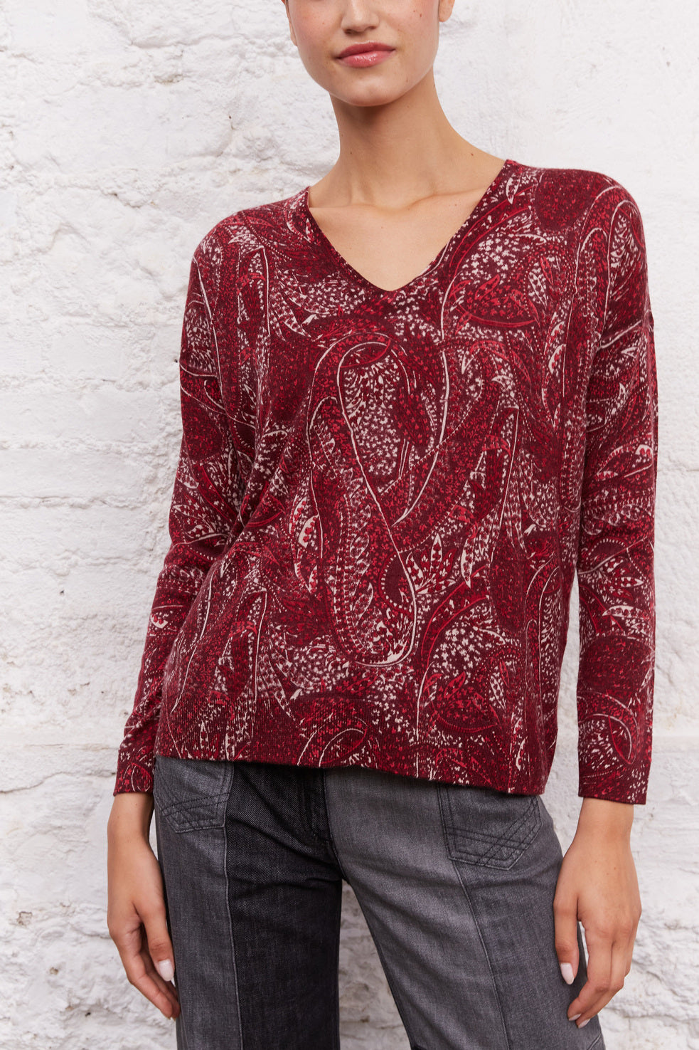 Pull V en laine à l'imprimé cachemire - LIAM Faume - seconde main