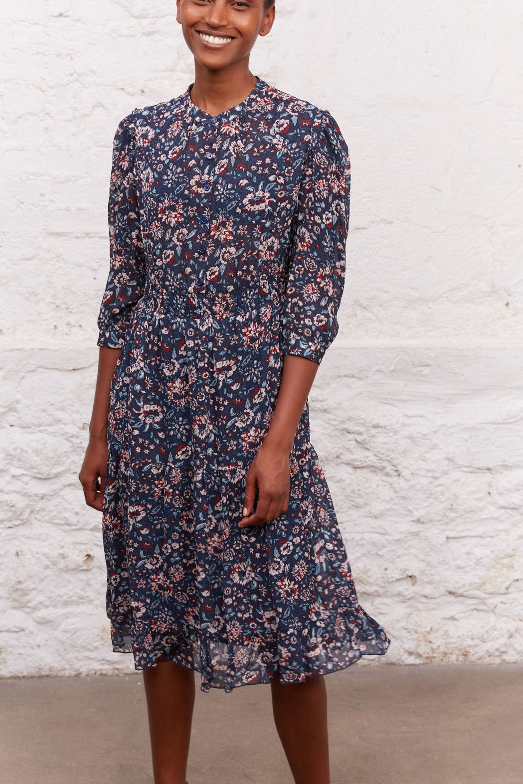 Robe fluide à étages à l'imprimé fleuri - JEANNE Faume - seconde main