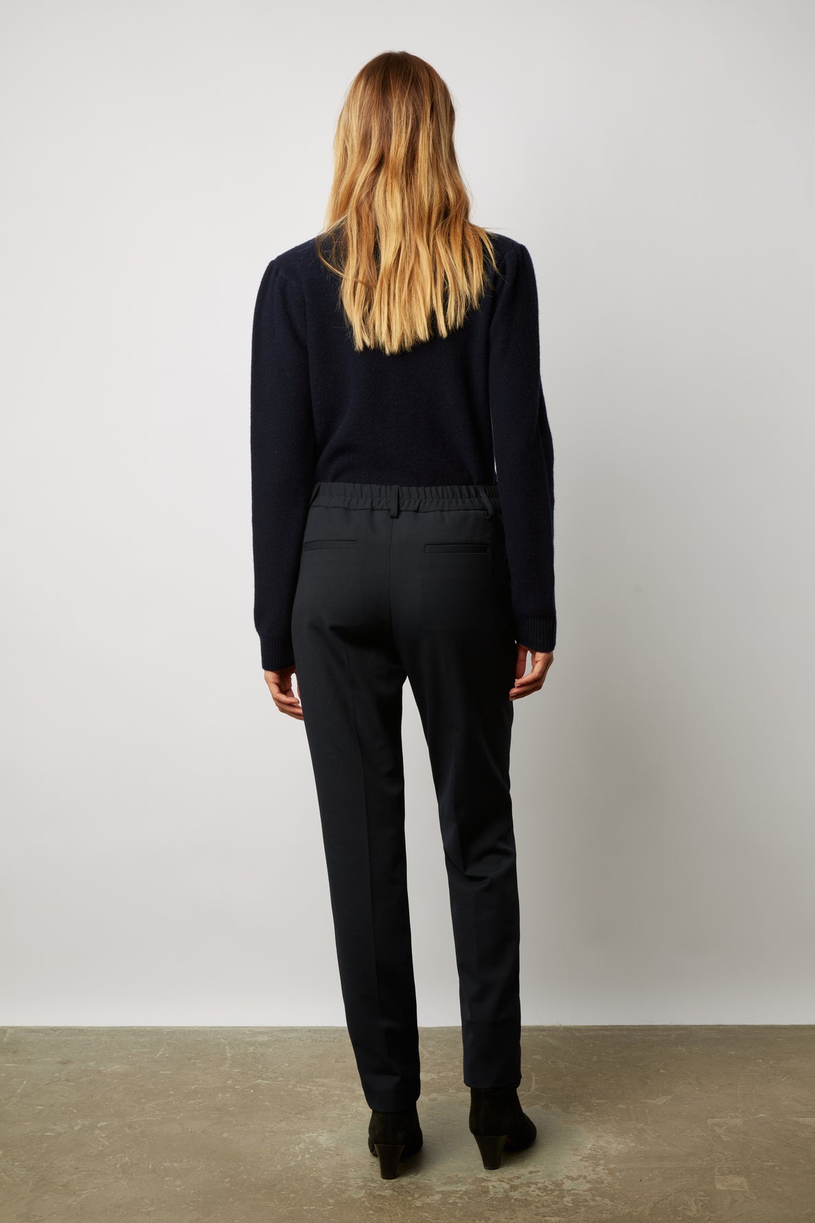 Pantalon droit 7/8 de tailleur - EMANUELLA Faume - seconde main