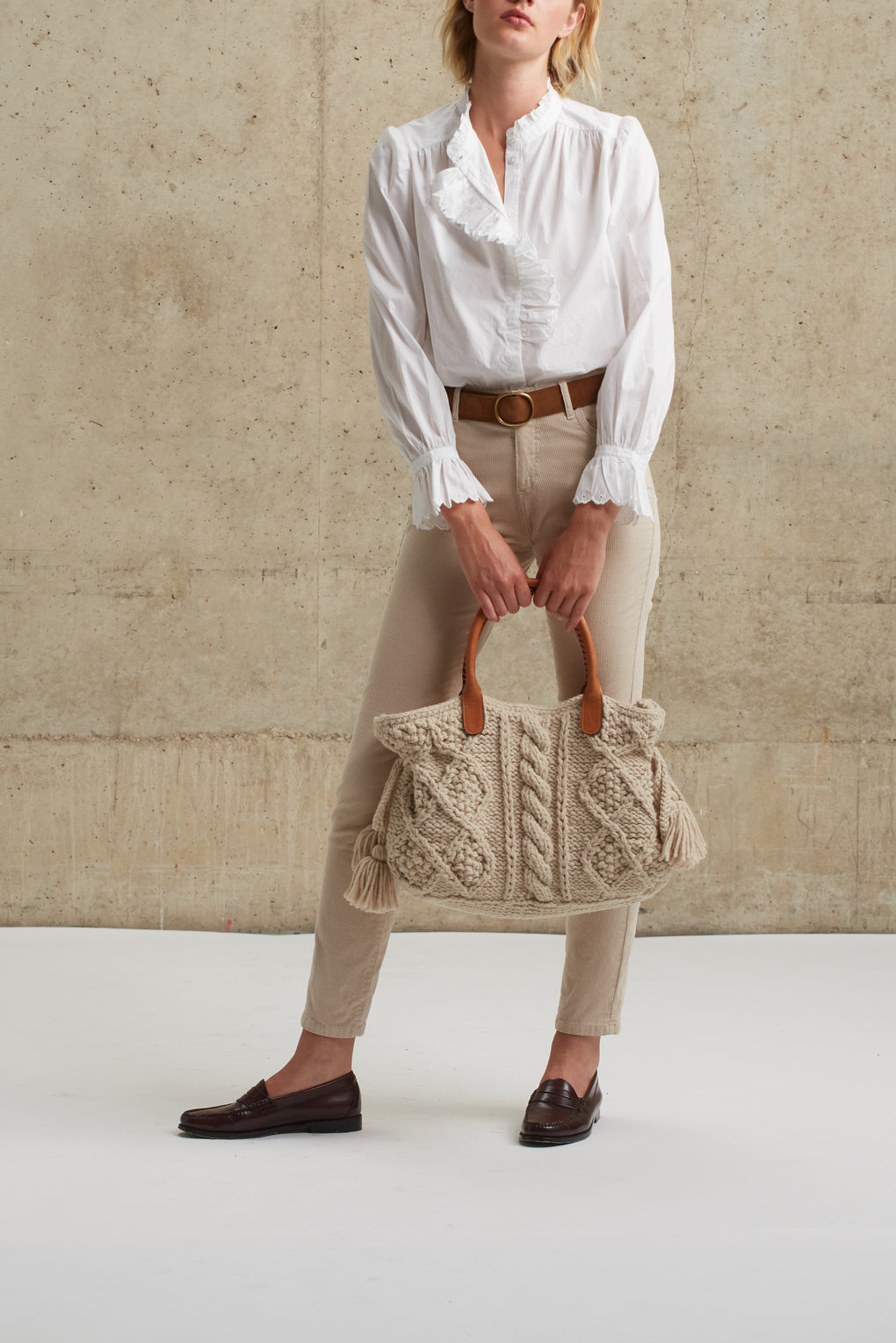 Pantalon droit en velours côtelé - EMMILY Faume - seconde main