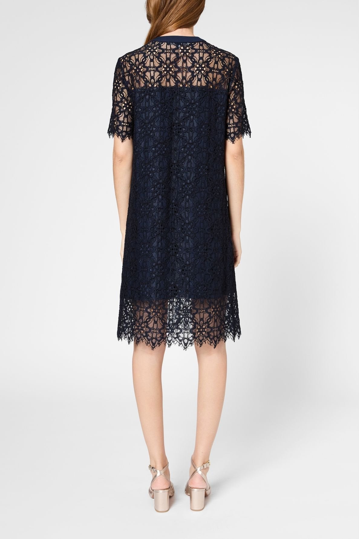 Robe courte droite en dentelle - PLACIDIE Faume - seconde main