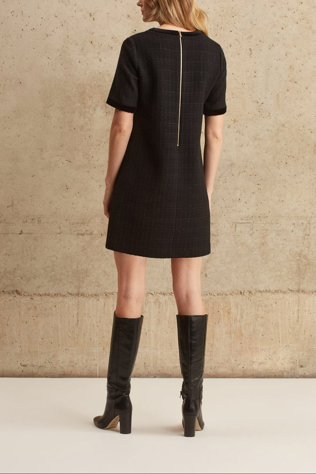 Robe 60s en tweed et détails velours - JAZZ Faume - seconde main