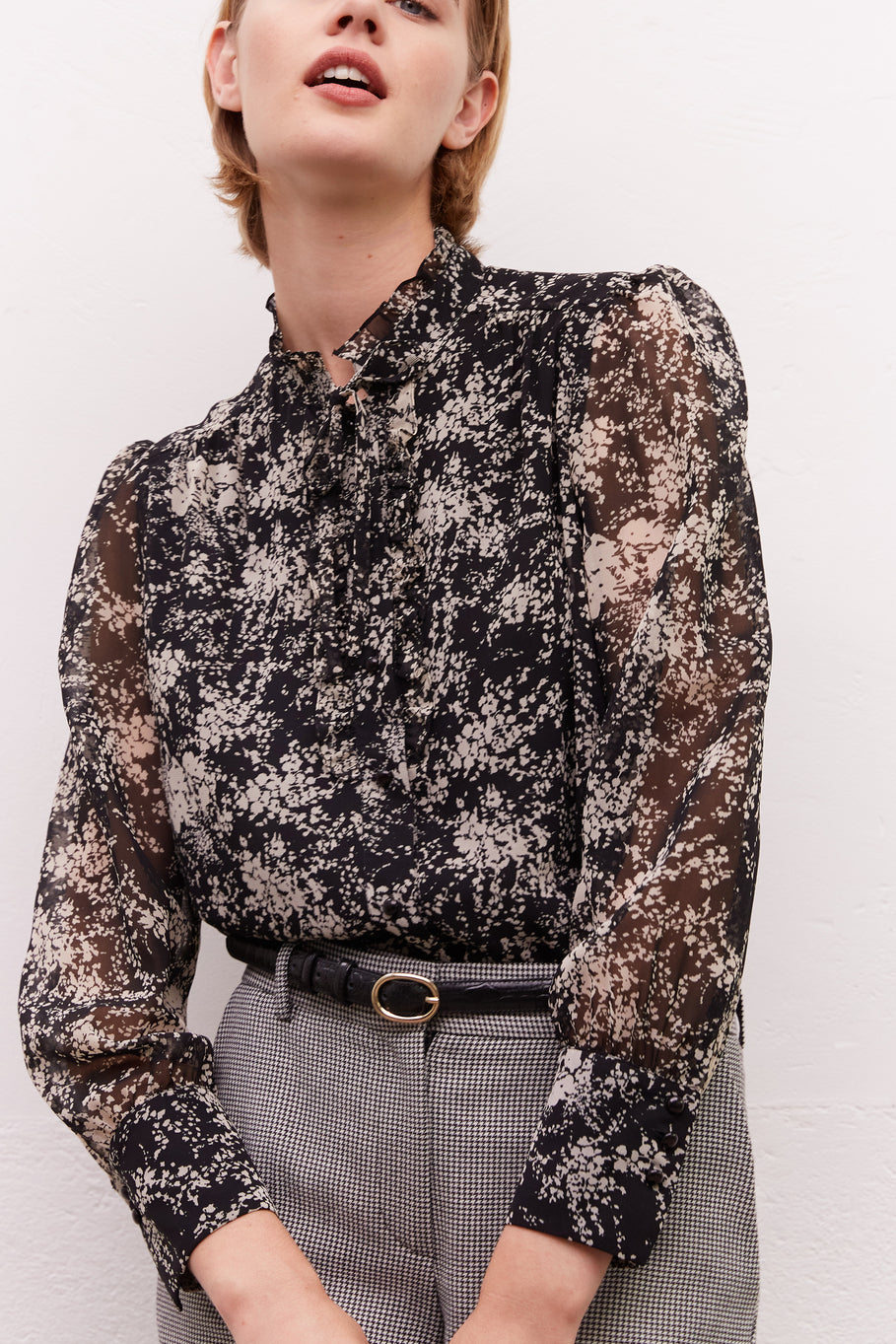 Chemise en voile fleuri et volants - CHADE Faume - seconde main