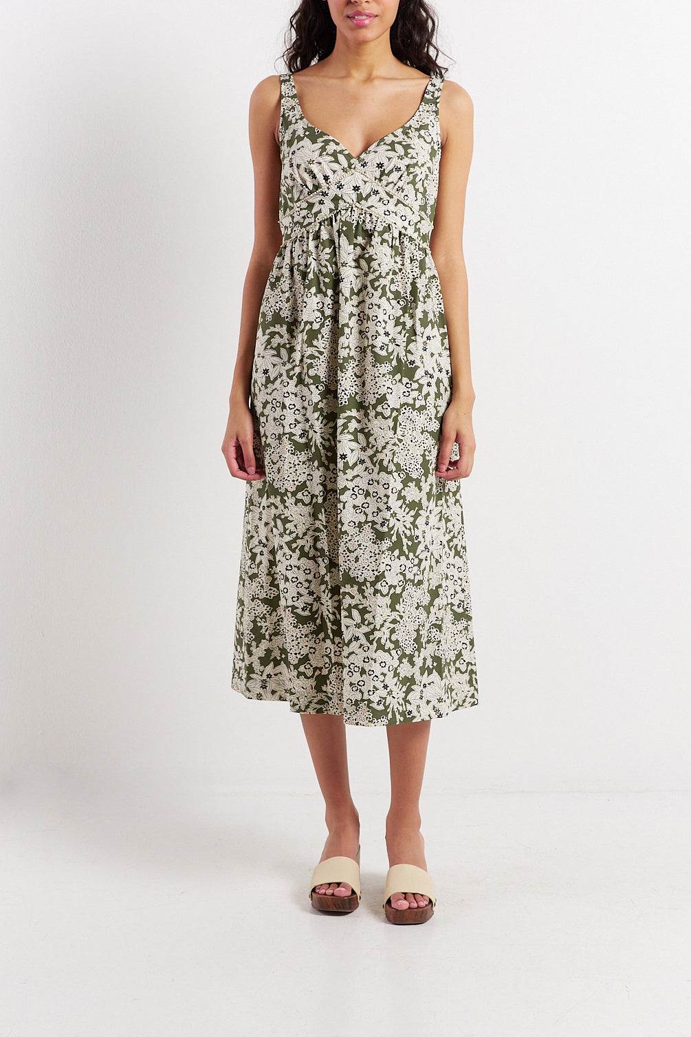 Robe fleurie à bretelles - JULIETTE Faume - seconde main