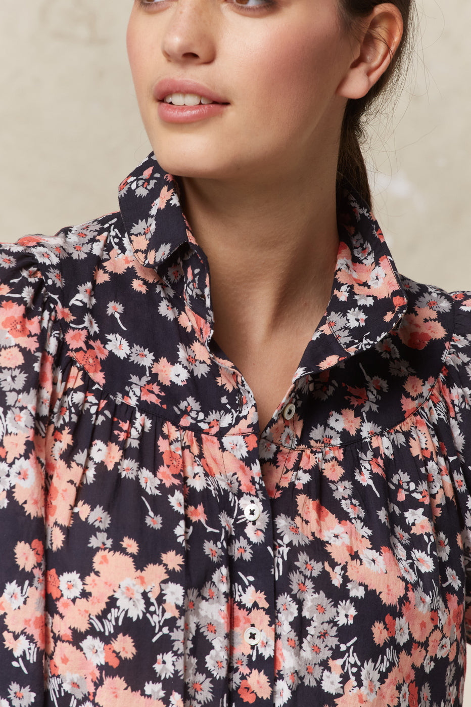 Chemise fleurie en coton et col Claudine - ELTON Faume - seconde main