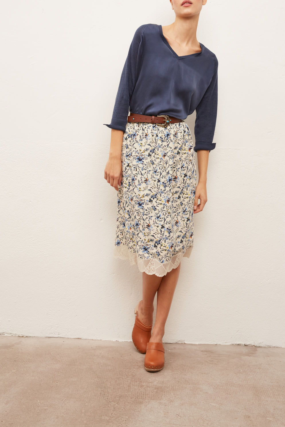 Jupe midi imprimée avec dentelle Faume - seconde main