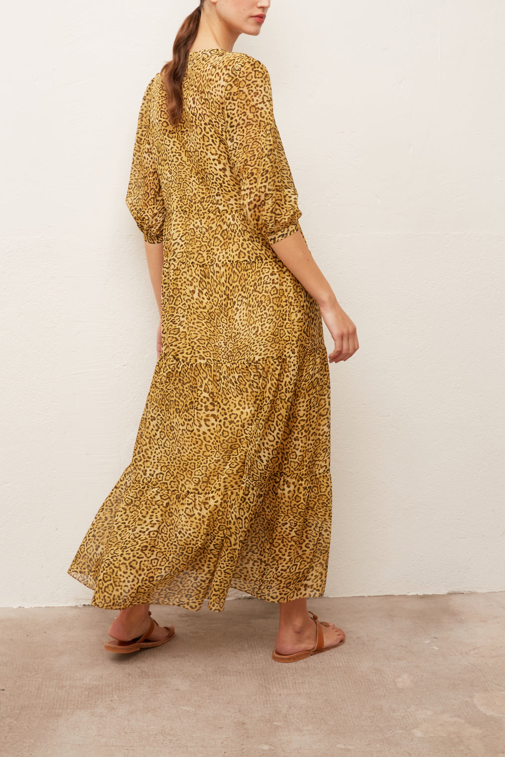 SAO - Robe longue à imprimé animalier en coton et soie Faume - seconde main