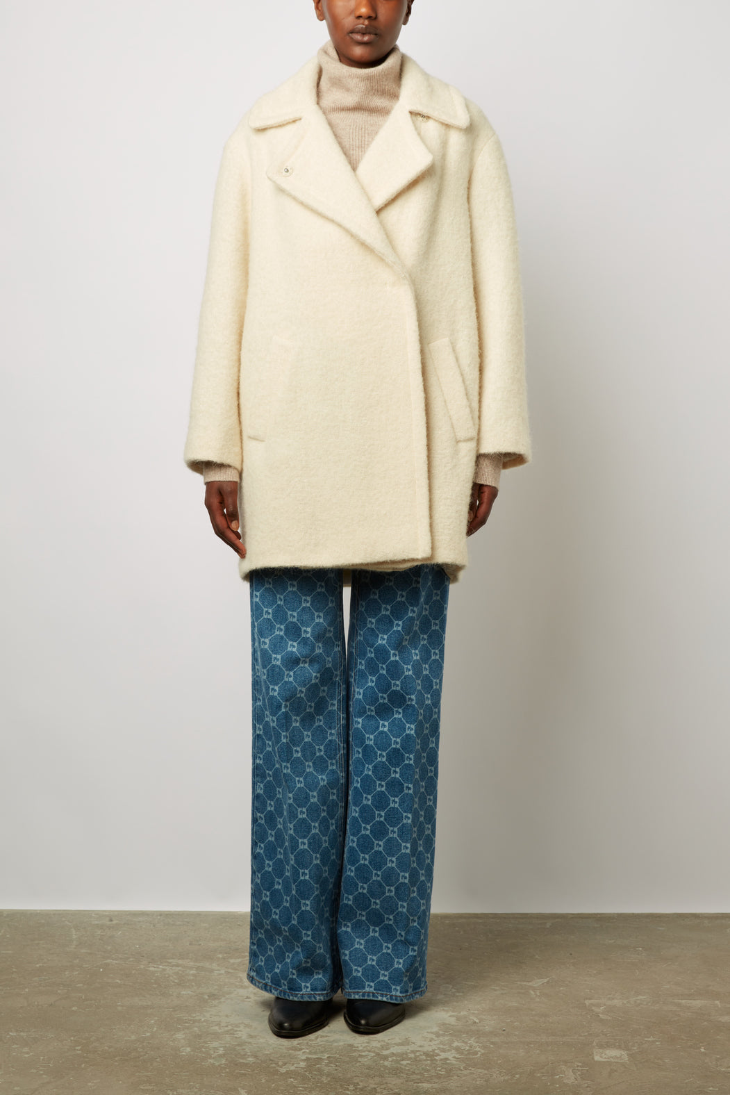 Manteau droit esprit caban - SALEHA Faume - seconde main