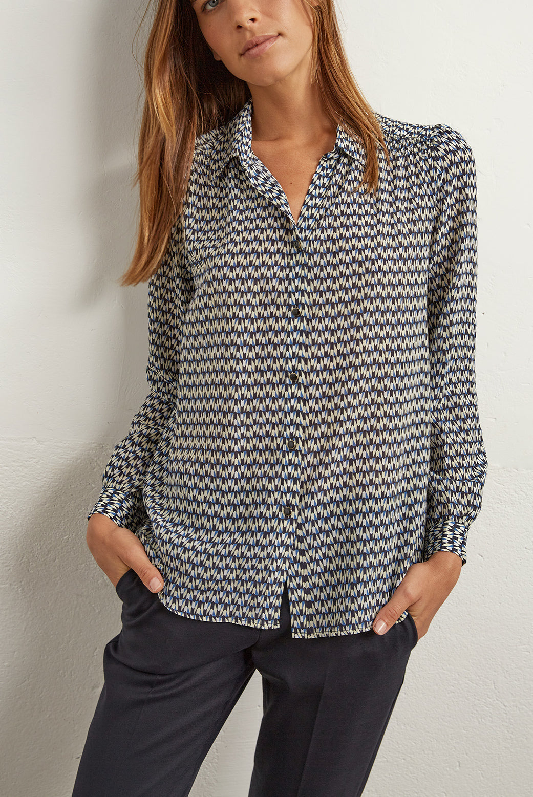 Angelica - Chemise en soie à imprimé géométrique Faume - seconde main