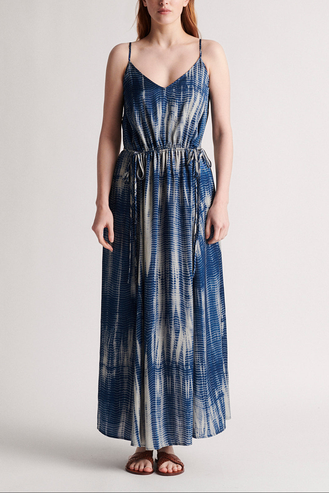 SAHANA - Robe longue à bretelles Tie and Dye Faume - seconde main
