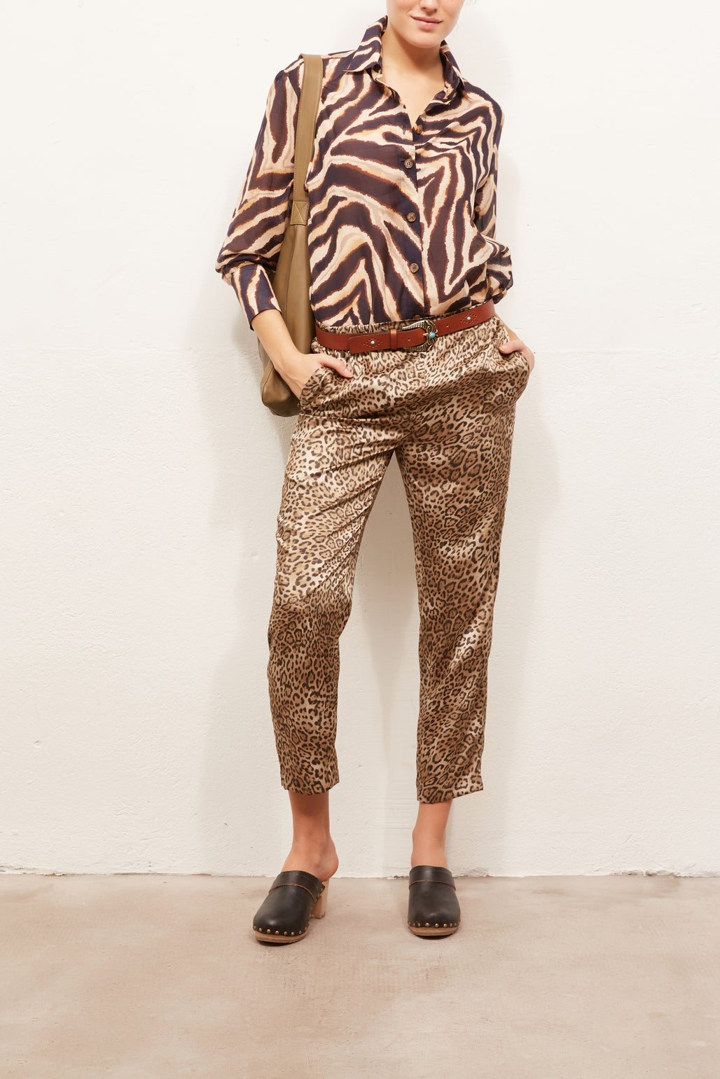 MACHA - Pantalon 7/8 à imprimé animalier Faume - seconde main