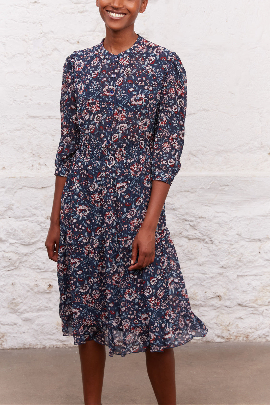 Robe fluide à étages à l'imprimé fleuri - JEANNE Faume - seconde main