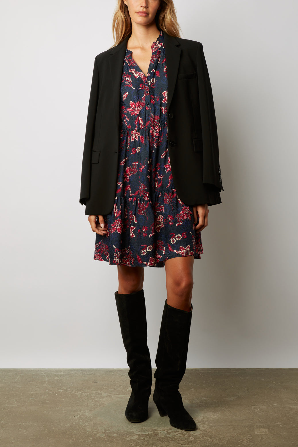 Robe courte en soie mélangée imprimé fleurs - JOSEFINA Faume - seconde main