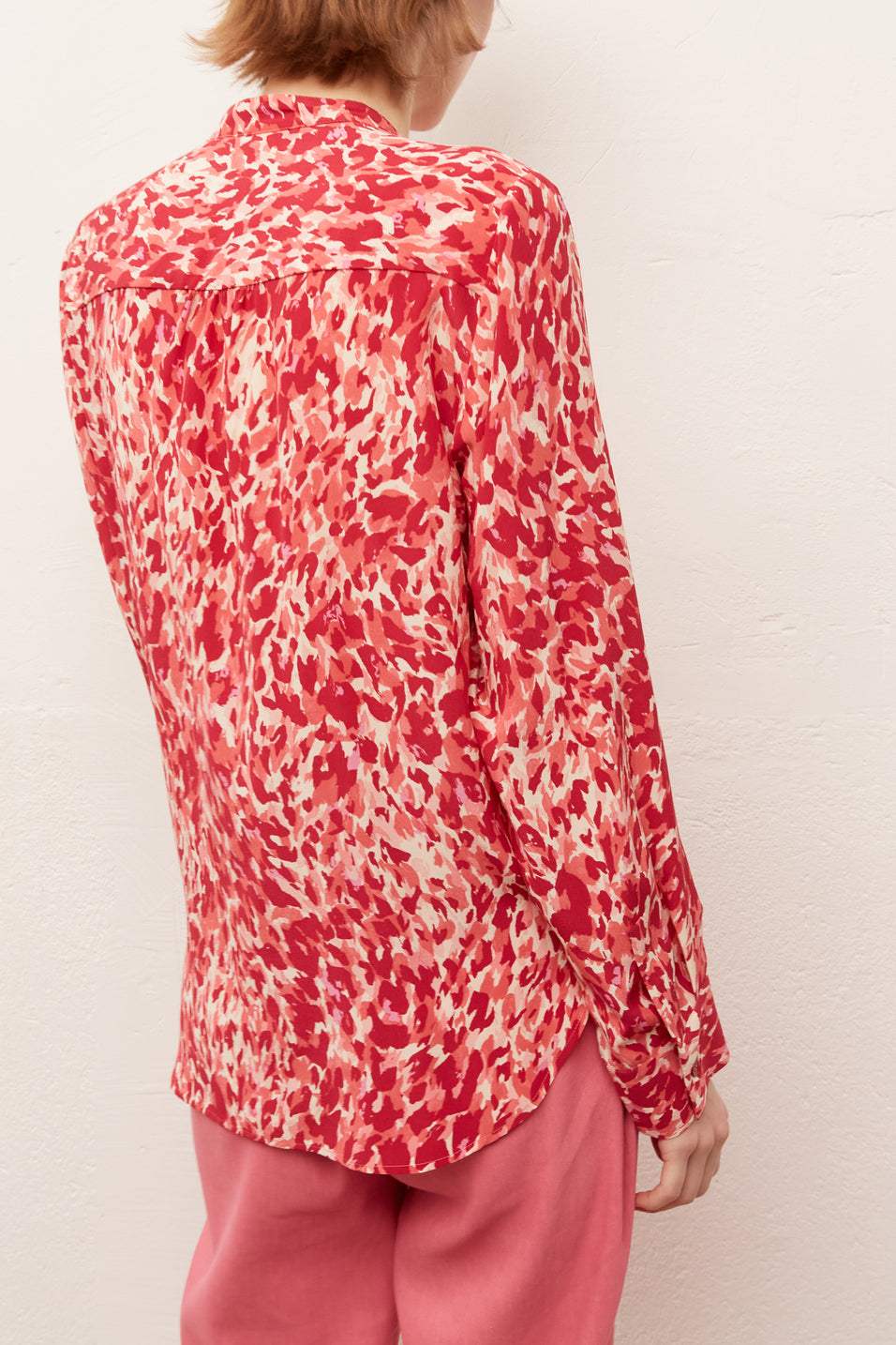 NORA - Blouse imprimée en soie crêpe de Chine Faume - seconde main