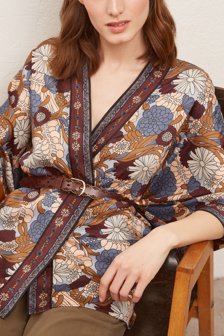 AGATHE - Veste kimono à imprimé floral Faume - seconde main