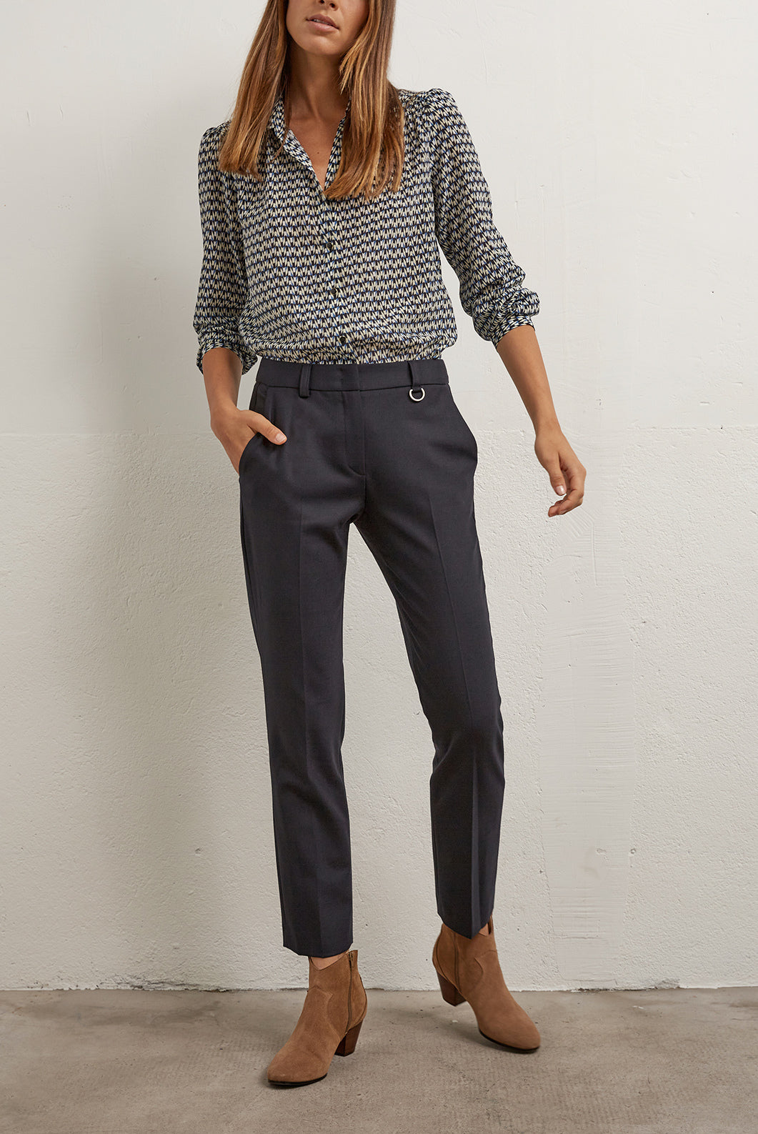 Livia - Pantalon 7/8 en laine mélangée Faume - seconde main