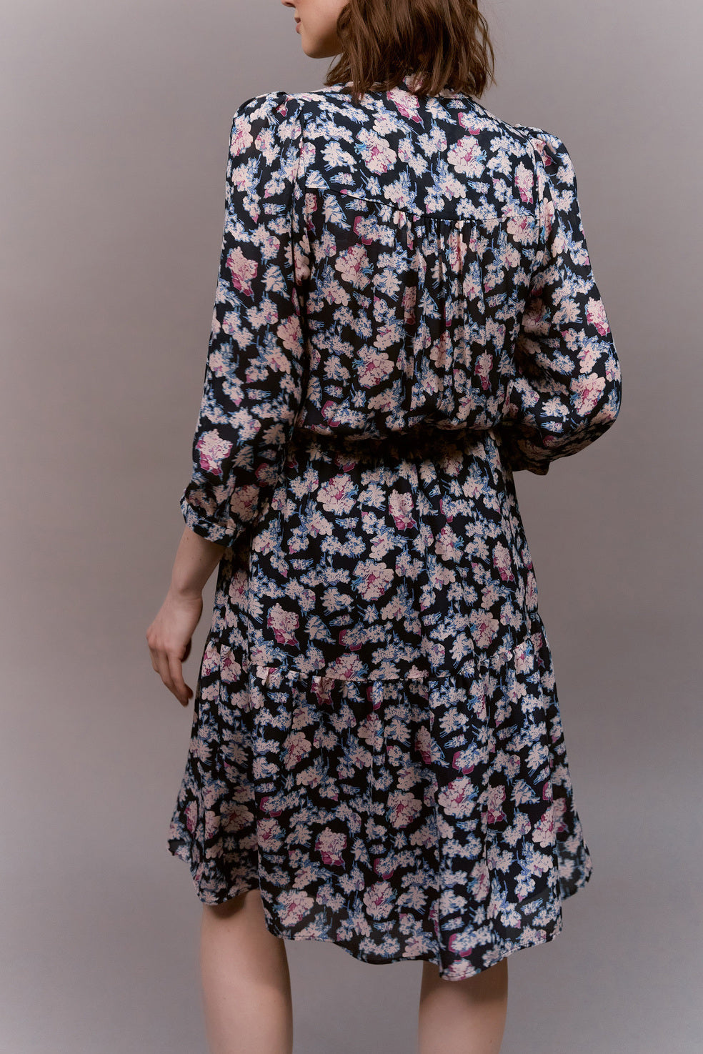 Robe en voile fleuri avec liens à nouer à la taille - JADE Faume - seconde main