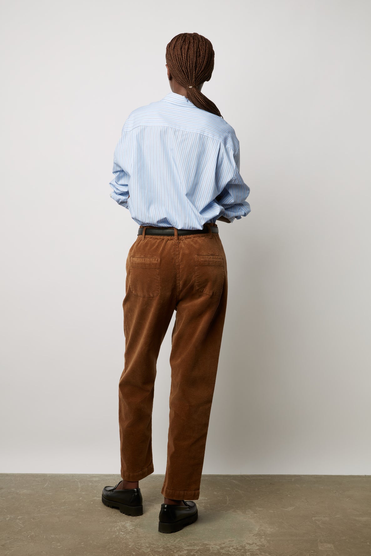 Pantalon cargo en velours lisse - ELISABETH Faume - seconde main