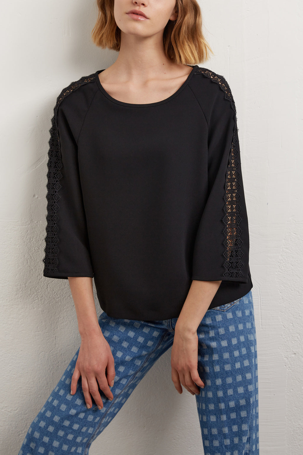 Assia - Top en crêpe avec dentelle Faume - seconde main