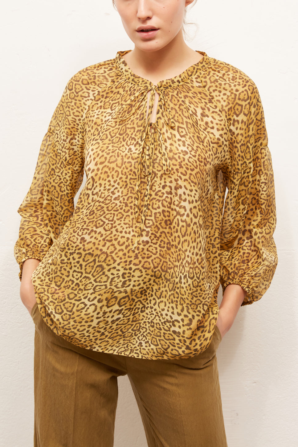 NIRUPA - Blouse en voile de coton et soie léopard Faume - seconde main