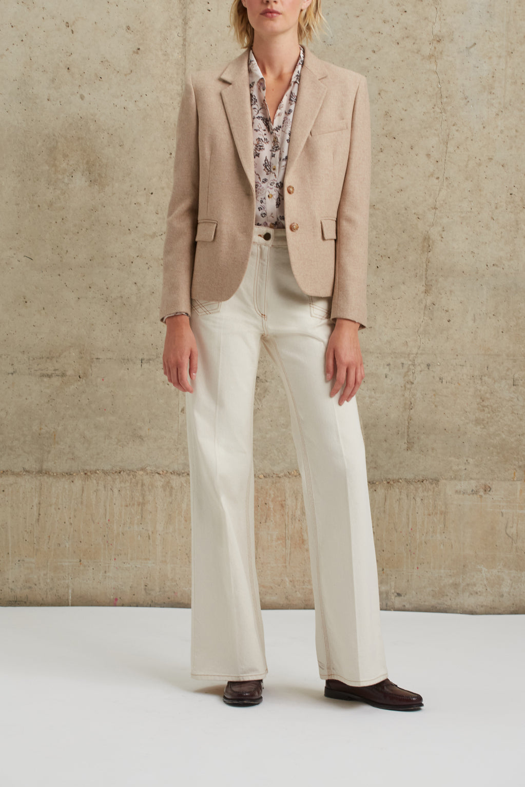 Veste tailleur en lainage sergé - NELLE Faume - seconde main